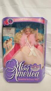 Kenner Miss America Doll 1991, Blair Character, Evening Gown, Talent Show Collection