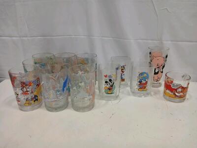 Vintage Walt Disney Cartoon Character Glassware, Porky Pig & Garfield, 1970s-1980s