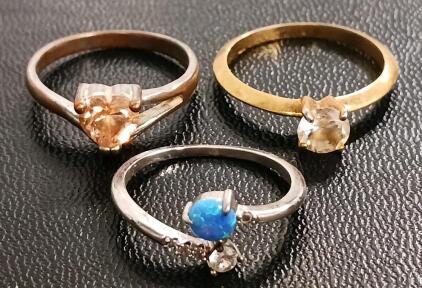 (3) Vintage Rings