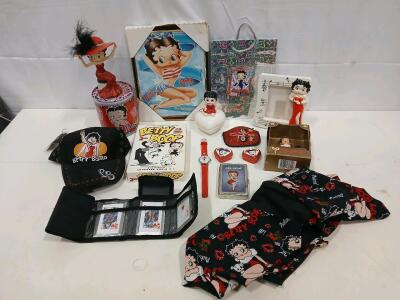 Assorted Vintage Betty Boop Collectables