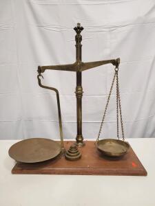 Antique W & T Avery Ltd Brass Balance Scale, Dual Pans, England