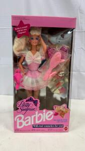 Barbie Pretty Surprise Doll 9823, Scented, Color-Change Lips, Real Cosmetics, 1992, NRFB