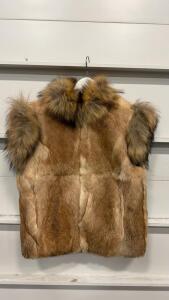 Vintage Hong Kong Natural Fur Vest, Large Fluffy Collar, Zip Front, Women&rsquo;s Medium