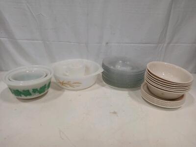 Corelle Gold Chain Dinnerware Set, Pyrex Green Ivy Bowls, Indiana Glass Plates, 24-Piece Lot