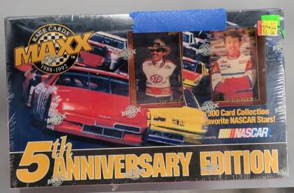 MAXX NASCAR 1992 5th Anniversary Edition 300 Card Sealed Set, Richard Petty, Bill Elliott