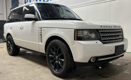 2012 LAND ROVER RANGE ROVER - 4X4! SUPERCHARGED!