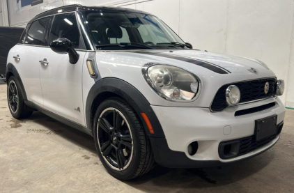 2011 MINI COUNTRYMAN - AWD! 126K MILES!