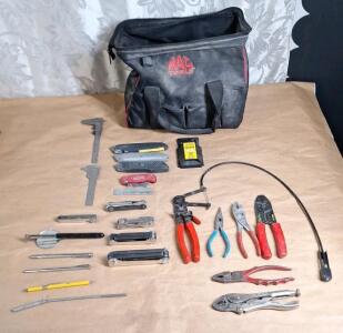 (1) Mac Tools Soft Tool Bag & Assorted Hand Tools