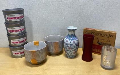 Planters - Vases - Cookbook Holder - SunLit Publish PBL27 Process Magenta (4)