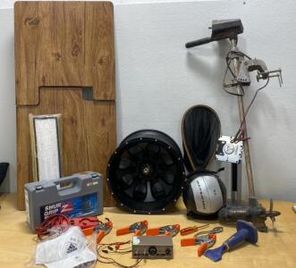 Minn Kota Endura C2 30 Electric Trolling Motor, 30 lb Thrust, Tiller Hand Control, Transom Mount - Nice Rim - 10LB Gilds Gym Ball and More