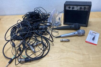 First Act EL104 Amp With Patch Cords and Mics ( Powers On )