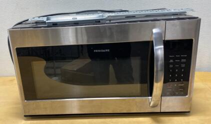 Frigidaire 1.8 CU over the Range Microwave ( Powers On )