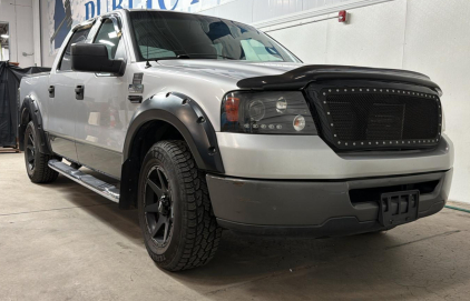 2008 FORD F-150 - AFTERMARKET PIONEER HEAD UNIT!