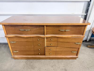 Mid-Century Modern 8-Drawer Dresser, Sculpted Fronts, Brass Pulls, 60"x18"x32", Walnut Finish