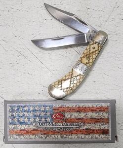 (1) Case XX Bose Burgundy Kirinite Smooth Fluted Pocket Knife