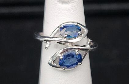 (1) Size 4 Oscar Friedman Two Stone Sapphire .925 Ring