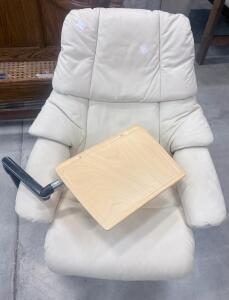Scandinavian Style Recliner Chair with Swivel Base & Removable Wooden Tray Table, White Leather
