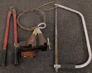 Pony 24545 Bench Vise 4-1/2", 24" Bolt Cutters, Bow Saw, Steel Cable Mixed Tool Lot