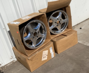 (4) 06-02 BMW Z3 16x7.5 In Rims