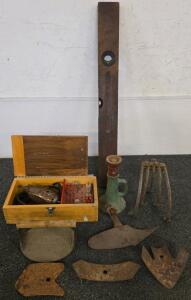Vintage Wards Powr-Kraft Rotary Tool Kit, Davis Level, Masonry & Farm Tools Lot