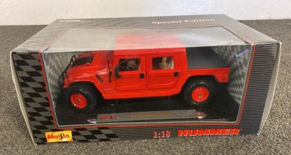 Maisto 1:18 Hummer H1 Hard Top Red Special Edition Diecast Model, Original Box