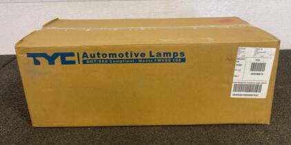 TYC 20-6925-00 Headlight Assembly, Right Passenger Side, Black, for 2007-2008 Honda Fit- New In Box