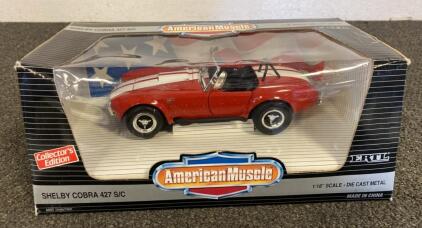 ERTL 1:18 American Muscle Shelby Cobra 427 S/C Collector's Edition Die Cast Model Car, Red/White