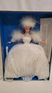 Mattel Snow Princess Barbie 14602, Enchanted Seasons Collection, Limited Edition 1994, Boxed