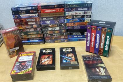 Large Lot of Vintage VHS Movies &ndash; Star Wars THX, Braveheart , Planet of the Apes Box Set and More