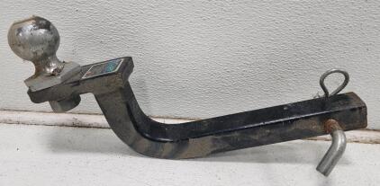 (1) Curt Black Metal Trailer Hitch Ball Mount