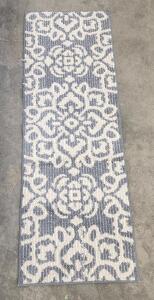 (1) 4.8' x 1.7' Grey And Ivory Runner Rug