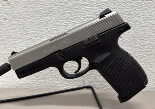 Smith & Wesson SW9VE 9mm Semi-Auto Pistol, Stainless Slide, Polymer Frame, Serial #PBP4912