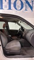 2006 FORD ESCAPE - 4X4! HYBRID! - 16