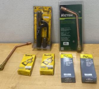 Tweco & Victor Welding Torch Parts Lot &ndash; Electrode Holder, 2-WPC-P Connectors, Tips New/Unused