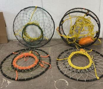 Set of 4 Round Crab Pots 32&rdquo; with Ropes, Buoy, Bait Cage, Drop Ring Style, Steel Frame