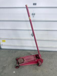 Red Hydraulic Floor Jack, 3 Ton Capacity, 40" Handle, Steel Construction