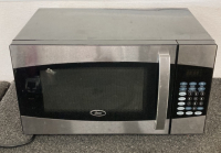 Oster Microwave Oven - Works!