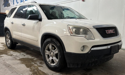 2012 GMC ACADIA - AWD!