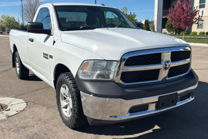 2017 DODGE 1500 - 4X4!
