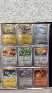 Huge Binder Of 160+ Pok&eacute;mon Cards W/ Tons Of Holos And Rares
