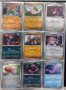 Huge Binder Of 160+ Pok&eacute;mon Cards W/ Tons Of Holos And Rares