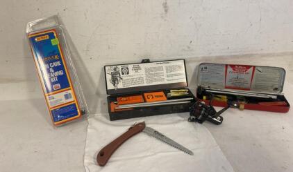 3 Vintage Gun Cleaning Kits: Outers .22 Pistol, Hoppe&rsquo;s Black Powder, Outers Shotgun + Reel