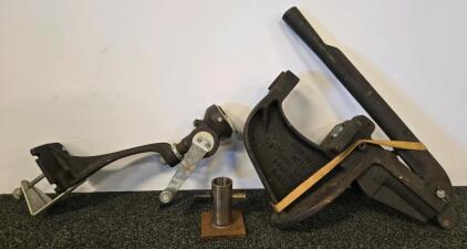 Herter's Model 3 Single Stage Reloading Press, Vintage Cast Iron Bench Mount, Waseca Minn.