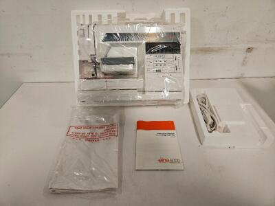 Elna 6000 Computerized Sewing Machine, Swiss Made, 24 Stitch Patterns, Manual, Accessories, Box
