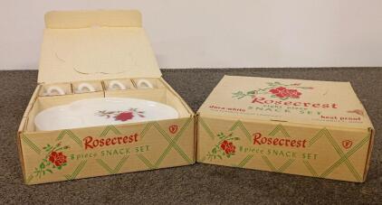 Federal Glass Rosecrest 8 Piece Snack Set, Dura-White Heat Proof, Red Rose Floral, Original Box