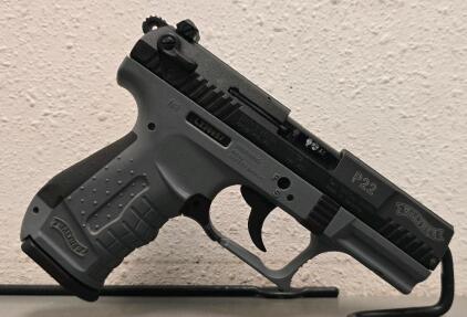 Walther P22 .22 LR Semi-Auto Pistol, 3.42" Barrel, Gray/Black, Serial L230857