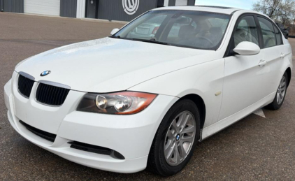 2007 BMW 328i - SPORTS MODE - LEATHER SEATS!