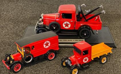1931 Ford Model A Tow Truck Texaco 1:18 Die-Cast By Signature Models With Display Base