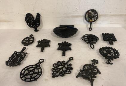 Vintage Cast Iron Trivet & Wall Plaque Collection, Rooster Motif, 13 Pcs, Mixed Designs