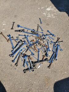 Mixed Lot of 50 Open-End & Combination Wrenches, USA, Drop Forged, Multiple Sizes